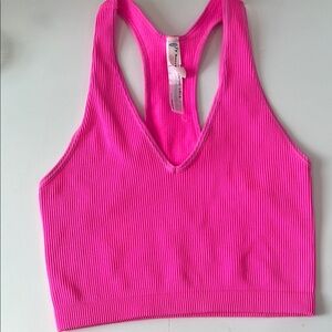 Free Throw Crop Tank S neon pink